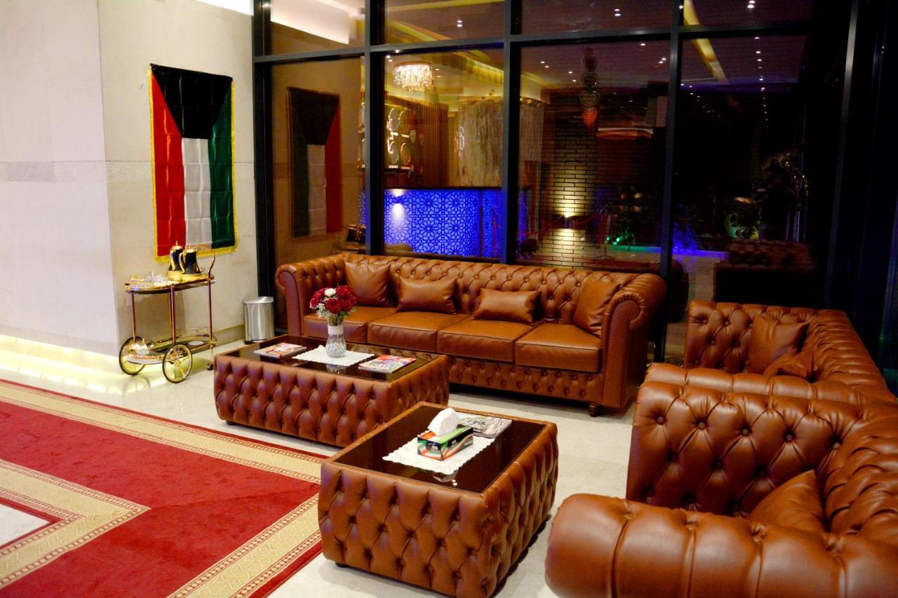 Aparthotel ذا فيفتى ايت السالمية Kuwait City Exterior foto
